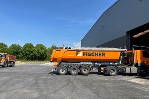  Auf einer Fläche von circa 3.200 m² können bis zu 10.000 m³ an Bodenmaterialien zeitweilig gelagert und/oder biologisch behandelt werden. Dies entspricht einem Gesamtjahresdurchsatz von 480.000 Mg/a. 