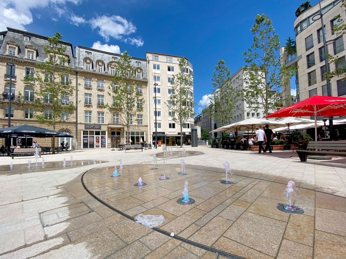 In vier Monaten wurde der Place de Paris im Bahnhofsviertel von Luxemburg mit dem Rapid-System umgestaltet.