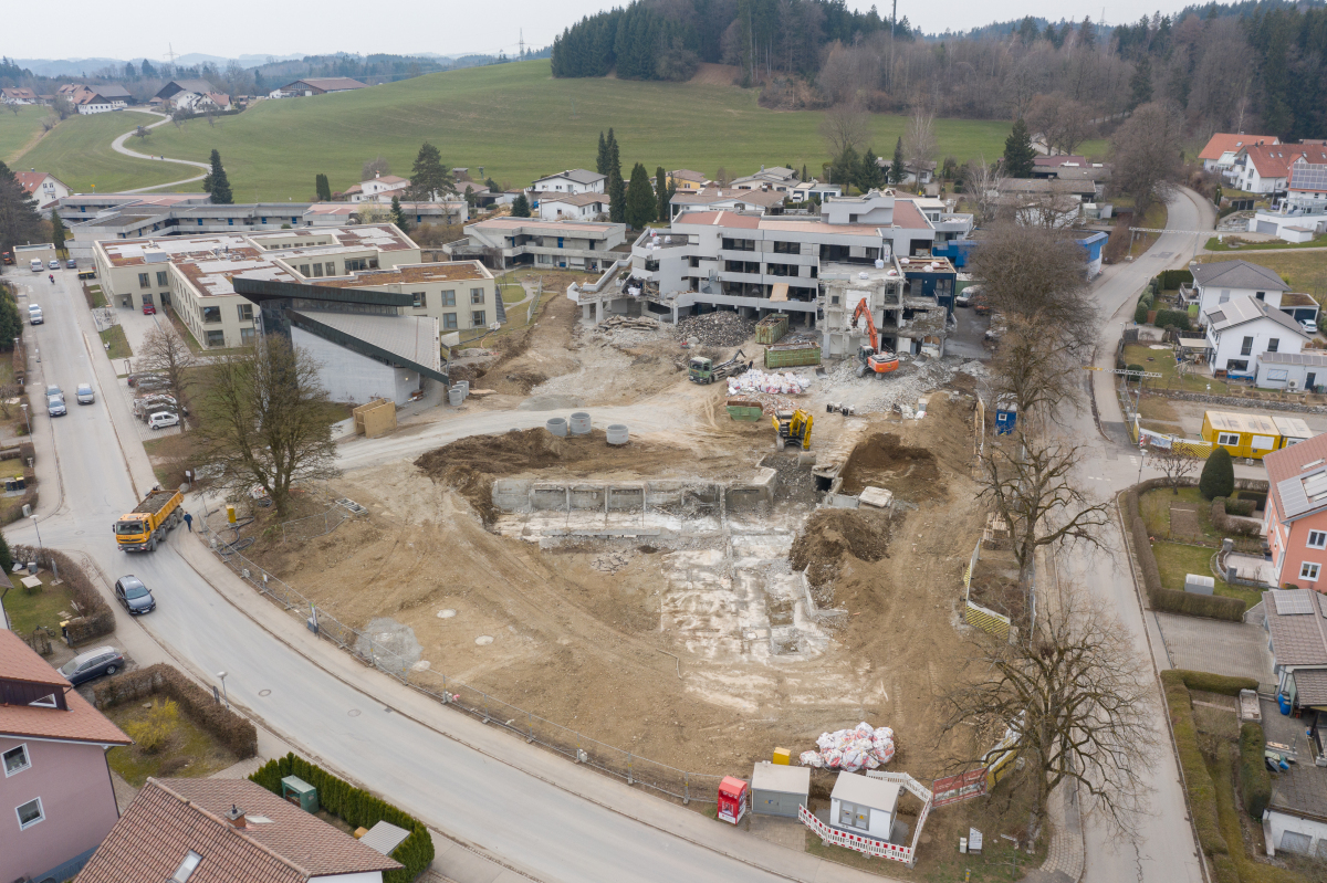 Das frühere Seniorenzentrum von St. Vinzenz wurde abgerissen. Rund 15.000 Tonnen Betonbruch wurden wiederverwendet.