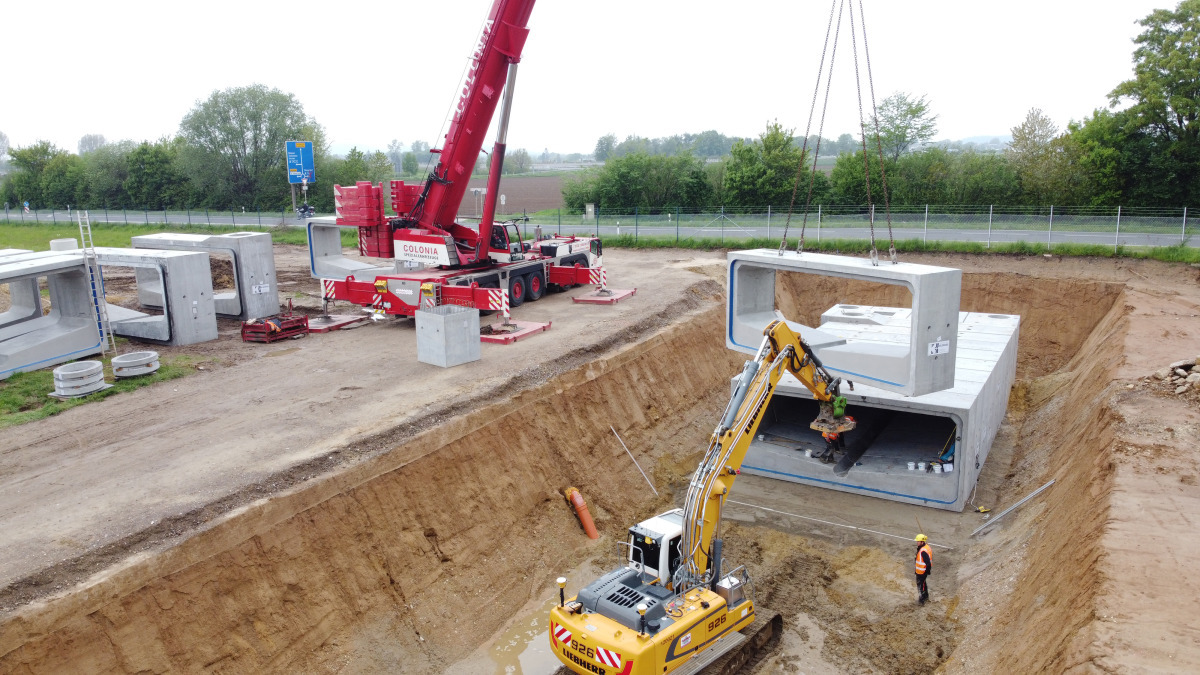 Der Mischwasserstauraumkanal im Aeropark 1 Merzbrück, besteht aus 26 Stahlbeton-Rahmenprofilen.