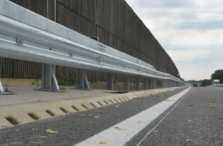 ACO Drain KerbDrain Road