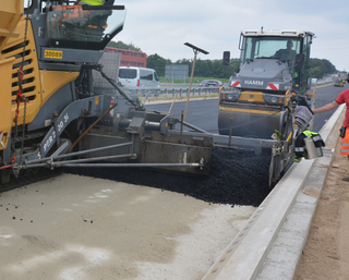 ACO KerbDrain Road mit Anfahr- und Vergusskante