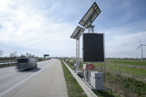  Mehr Sicherheit, weniger Stau und damit weniger Emissionen: Die intelligente, automatisierte Wechselverkehrsführung von Zeppelin Rental hat die Jury überzeugt. 