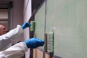  Auftrag ResiShield LV im Vergleich per Rolle und Quast 