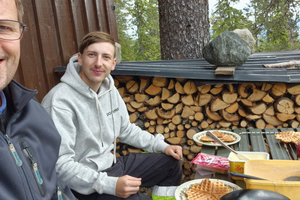  Der Chef der Firma Kjeldaas nahm Ben nicht nur in der Firma, sondern auch bei sich zuhause auf 
