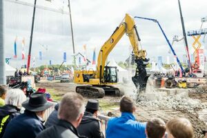  Das Show-Programm reicht vom selektiven Abbruch bis zur nachhaltigen mineralischen Aufbereitung. 