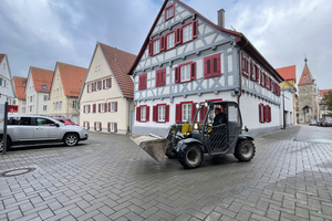  Pilotversuch geglückt: Die Fläche mit einer Bettung aus dem Material Ecoprec sowie mit VS 5-Pflaster aus dem Betonwerk Braun-Steine aus Amstetten 