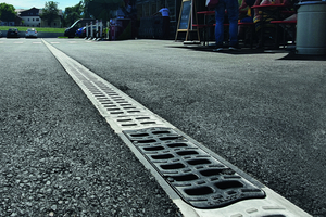  Durch den monolithischen Aufbau der BG-Filcoten one wird die ökologische Performance gegenüber konventionellen Kastenrinnen noch weiter optimiert. Verglichen mit einer konventionellen Kastenrinne ist eine CO2-Einsparung von bis zu 62,97 Prozent möglich 