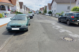  Vorher: Die Mainstraße in Ober-Roden war vor der Sanierung ein reiner Flickenteppich  