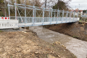  Ersatzbrücke der Brettachbrücke für Fußgänger und Radfahrer 