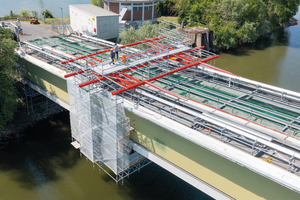  Nach über 50 Jahren Dauernutzung als Betriebsbrücke sind aufwendige Sanierungsmaßnahmen notwendig 