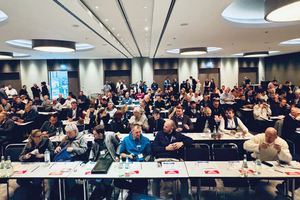  Rund 200 Teilnehmende folgten der Einladung des Bauverlags zur neunten Ausgabe des Deutschen Fachkongresses für Absturzsicherheit nach Berlin 