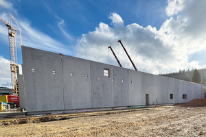  Im Vergleich zur konventionellen Bauweise konnte alleine die Bauzeit des Rohbaus um circa vier Wochen verkürzt werden 