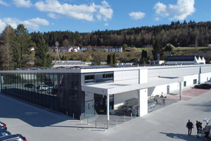  Der neue Discounter-Markt in Tuttlingen entstand dank der Fertigteilbauweise in nur sechs Monaten Bauzeit 