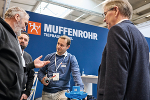  Das Tiefbau-Forum steht für den offenen Dialog, partnerschaftlichen Wissenstransfer und die gemeinsame Gestaltung der Zukunft – so auch am Stand der Muffenrohr Tiefbauhandel GmbH 