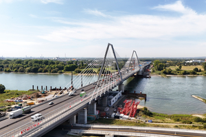  Infrastrukturprojekt Rheinbrücke Leverkusen an der A1 zwischen Köln und Düsseldorf 