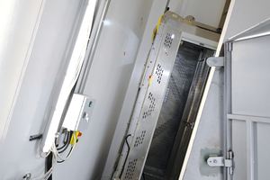  Innenansicht Pylone: Hailo TopLift HP-L2 