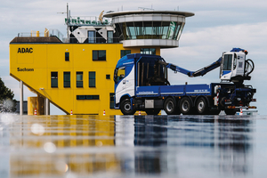  Neben dem eigenen Akademie-Programm bietet Vp TPA den Mitarbeitenden auch die Teilnahme an einem Fahrsicherheitstraining mit den Verlegefahrzeugen an 