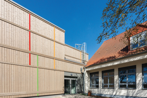  Das moderne Konzept des Erweiterungsbaus wurde an den bereits bestehenden Schulbau angefügt 