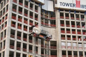  oben: Spezial-Kon-struktion von Alimak Hek im Aufbau am Tower 185unten: Hek Spezial-Arbeitsbühe im Einsatz 