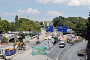  Die Vollsperrung der A40 war so gut organisiert und medial begleitet, dass das befürchtete Verkehrs-Chaos ausblieb. Erst nach Beendigung der Bauarbeiten konnte man endlich wieder im Stau stehen ... 