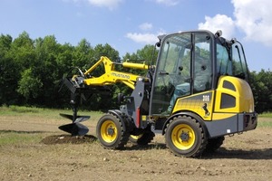  Kompakte Knicklader der US-Marke Mustang, baugleich mit Gehl-Radladern, werden jetzt auf dem deutschen Markt vom französischen Hersteller Manitou angebotenFoto: Manitou 