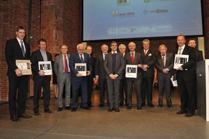  Preisverleihung des bauma-Innovationspreises in der Allerheiligen Hofkirche - Gruppenfoto
 