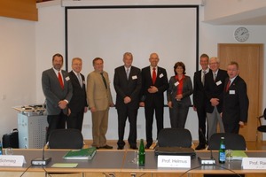  V.l.n.r.: Prof. Dr.-Ing. Thomas Krause, Ulrich Remke, Prof. Dr.-Ing. Richard Dellen, Wolfgang Frings, Prof. Dr. Ralf-Peter Oepen, RA‘in Beate Wiemann,, Prof. Dr.-Ing. Manfred Helmus, Prof. Dr.-Ing. Reinhold Rauh, Dipl.-oec. Andreas Schmieg 