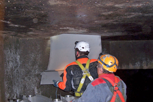  Kanalwärmetauscher Therm-Liner Typ B Fabrikat Uhrig werden als 1 m lange Elemente zur Montage durch einen Schacht in den Kanal gegeben 