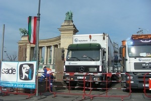  Der Zugang zu sensiblen Bereichen des Heldenplatzes war untersagt. Daher durften sich sämtliche Mitarbeiter und Monteure nur mit Einfahrgenehmigung innerhalb eines abgesperrten Territoriums bewegen 