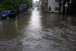  Überflutung im Stadtgebiet nach Starkregenereignis  