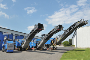  Mit vier neuen, erstklassig ausgestatteten Wirtgen-Kaltfräsen hat die Borkowski GmbH aus Langerwehe bei Düren im Jahr ihres 25. Firmenjubiläums ihren Maschinenpark erweitert. 