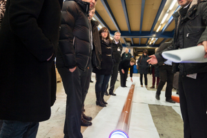  Die neu LED-Technik löst bei der Durchfahrung des getränkten Liners die Härtung aus 