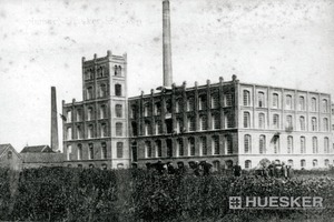  Das Unternehmen Huesker wurde als H. &amp; J. Huesker &amp; Co. im Dezember 1861 im westfälischen Gescher als Baumwollweberei gegründet 