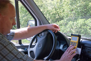  Bild 1: Über die Car-Station können die Daten von der Baustelle direkt an die Zentrale übermittelt werden 