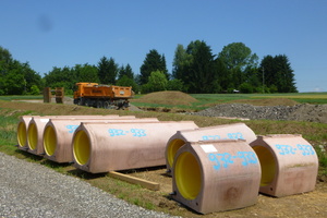  Baustellenlager in Binzen, Rohre DN 250, DN 500 und DN 600. 