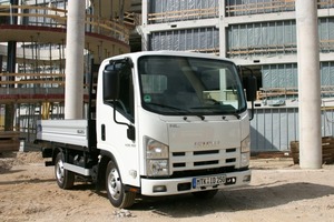  Unser Testfahrzeug der Isuzu N-Serie: 3,5 Tonnen zul. Gesamtgewicht, Ausführung mit schmaler Kabine, kurzer Radstand 