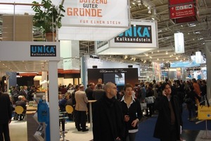 Die Unika GmbH bot eine Kombination aus gelungener Unter-nehmenspräsentation und großzügigen Kommunikationsflächen 
