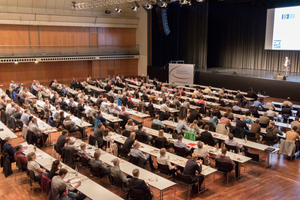  In Mainz profitierten die Tagungs-Teilnehmer nicht zuletzt von den vielen thematischen Schnittmengen, wenn es um Planung und Ausführung von Sanierungsmaßnahmen bei Abwasserentsorgungssystemen geht. 