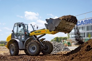  Gut gewartete und gepflegte Maschinen aus dem Mietpark werden auf der bauma 2013 zum Kauf angeboten 