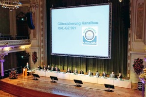  In diesem Jahr trafen sich die Mitglieder der Gütegemeinschaft Kanalbau in der Historischen Stadthalle WuppertalFoto: Güteschutz Kanalbau 