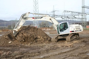  5 Der Terex-Konzern fertigt Raupenbagger wie den 25,1 t wiegenden TC240 LC mit 125 kW (170 PS) starkem Cummins-Motor in NorddeutschlandFoto: Terex 