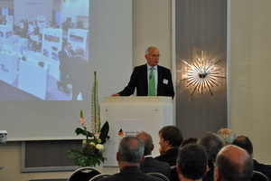  Bild 1: Vorstandsvorsitzender Michael Beckereit eröffnet die 6. Jahreskonferenz von GWP 