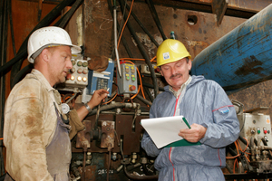  Innerhalb der RAL-Gütesicherung Kanalbau besuchen Prüfingenieure die Baustellen der Gütezeichen führenden Unternehmen. 