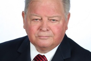  Der Autor:Klaus Lenz, WinnendenKontakt:Lenz Beratungs-GmbH, Tel: 07195/9247-0, Fax: 07195/9247-47, E-Mail: office@lenz-beratungs-gmbh.de, Internet: www.lenz-beratungs-gmbh.de 