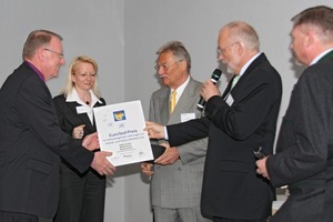  Für die gleichzeitige Steigerung des Arbeits- und Gesundheitsschutzes sowie der Arbeitsproduktivität wurde die Gridflex Deckenschalung mit dem EuroTest-Preis 2010 ausgezeichnet 