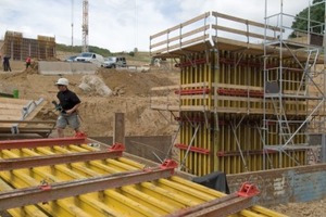  Anfängersatz eines Brückenpfeilers der Noe H 20 Trägerschalung bei der LochmühlentalbrückeFoto: Noe-Schaltechnik 