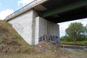  Brücke Neukieritzsch:Vor der Instandsetzung ... 