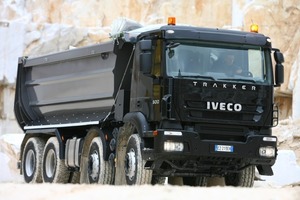  Auch Iveco bietet für den Trakker EEV-Motoren, ein Partikelfilter ist dabei nicht nötig 