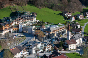  Mit insgesamt 3600 Bohrmetern war das Bauvorhaben im Zillertal bislang eines der größten Geothermieprojekte in Österreich und weltweit das erste in verkarstetem Marmorgestein 